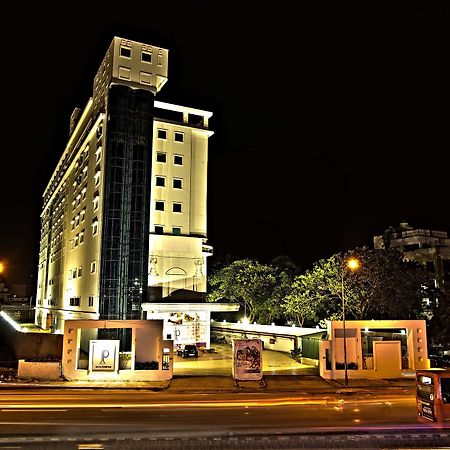 โรงแรมเจพี เชนไน ภายนอก รูปภาพ